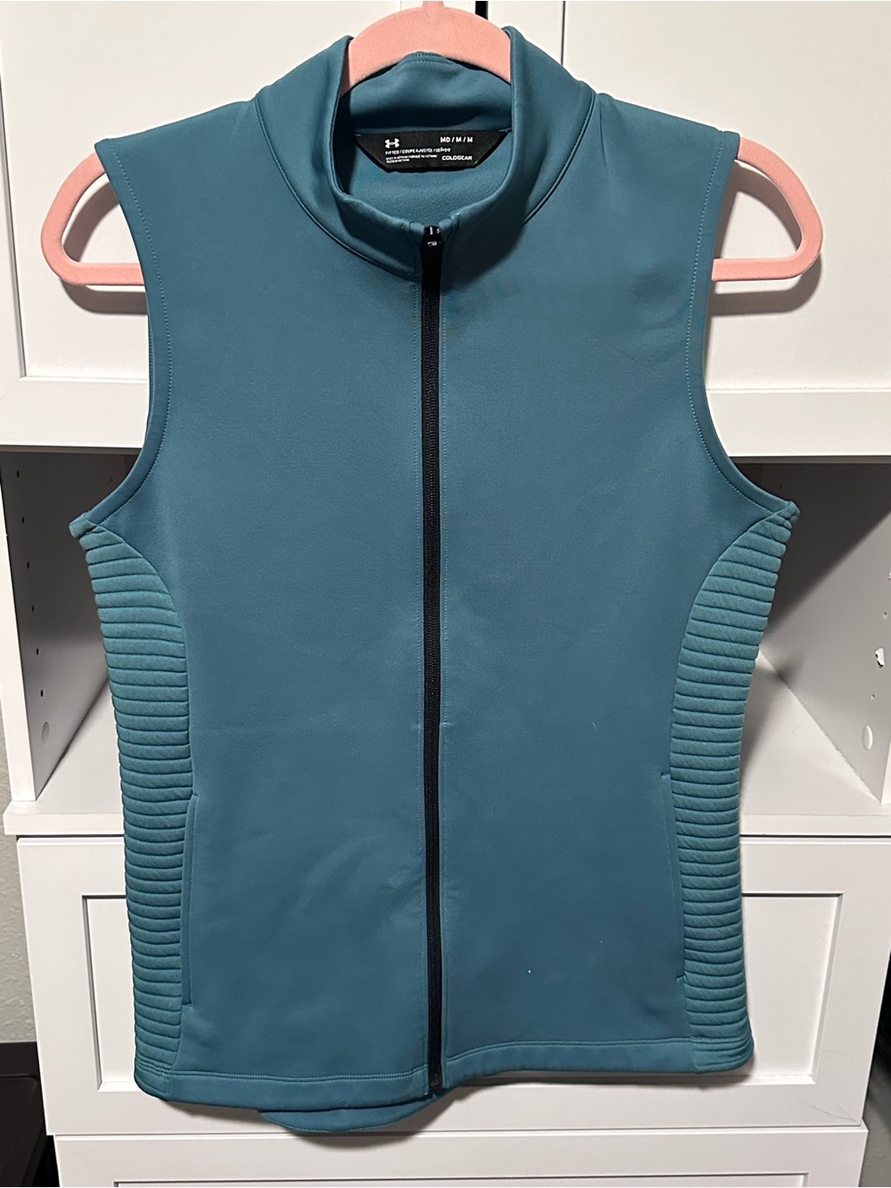 Under Armour ColdGear Teal Fitted Full Zip Vest Women’s Medium